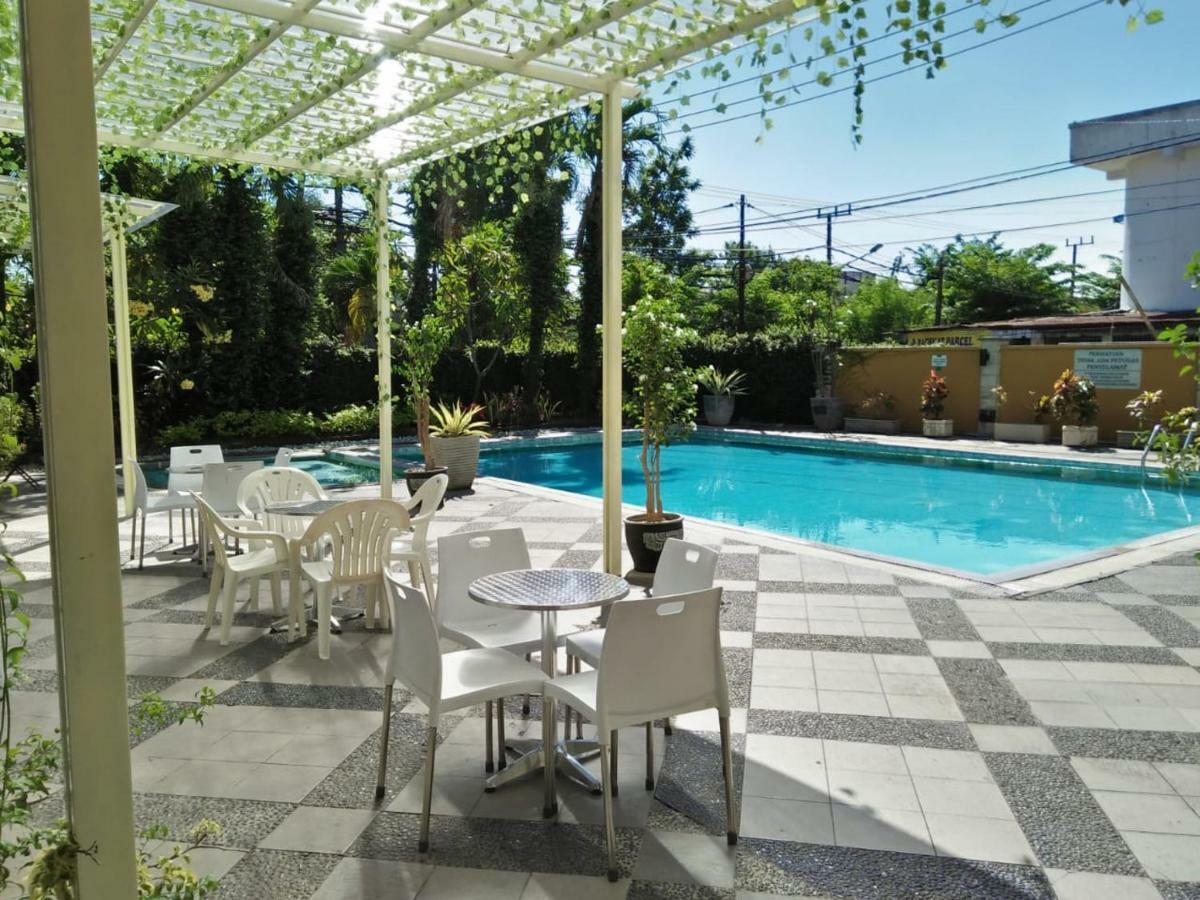 Villa Country Residence Surabaya Exterior photo